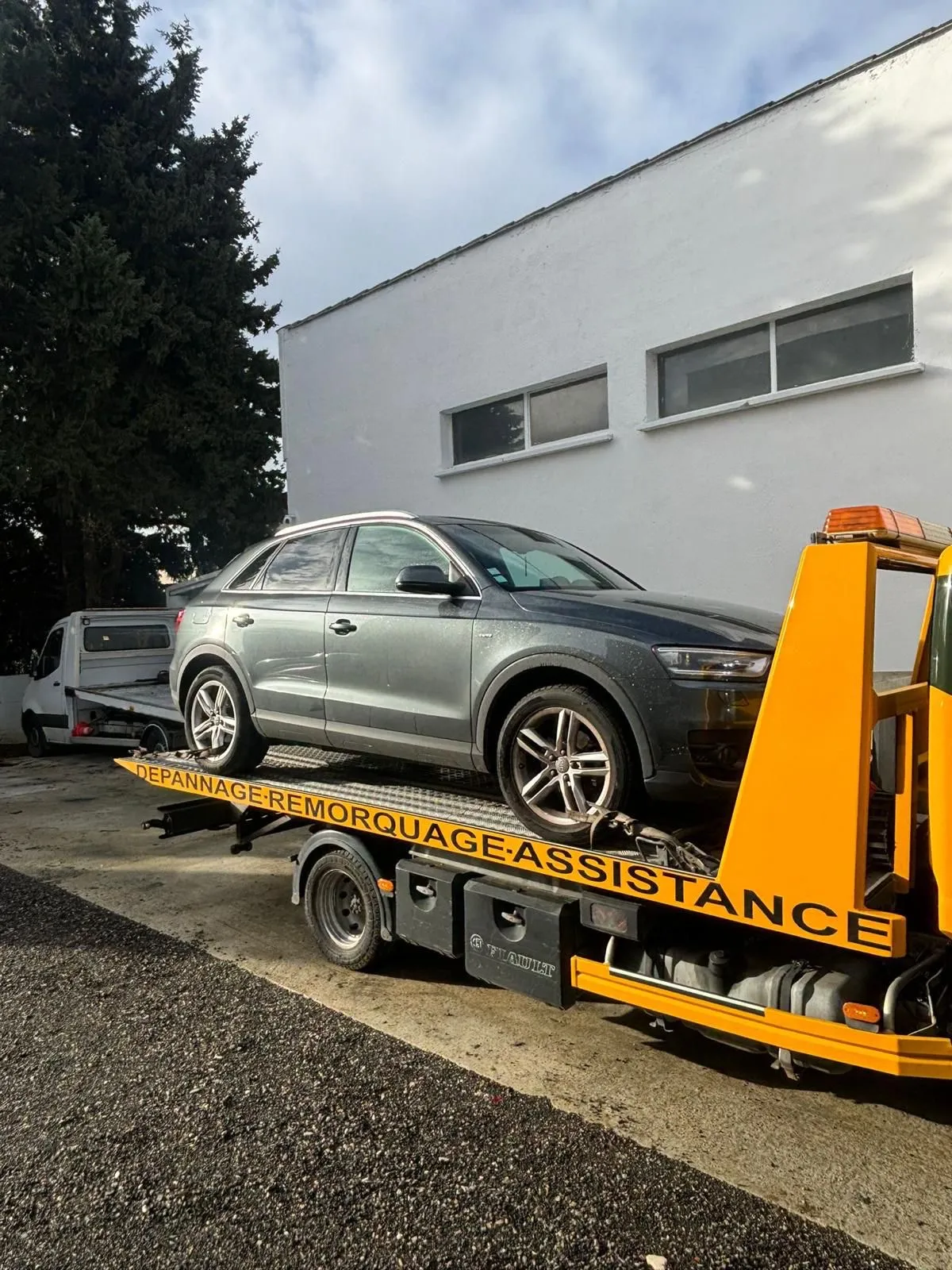 Dépannage panne moteur Toulouse - Réparation sur place