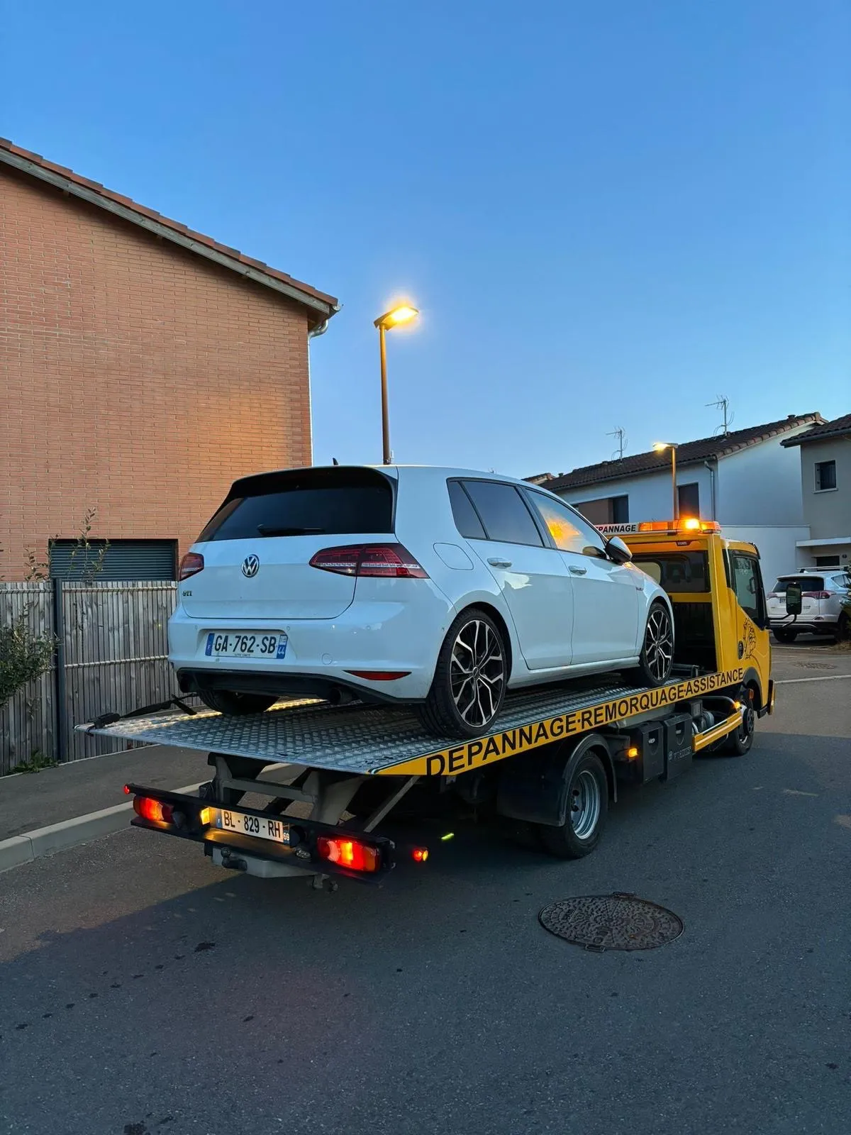 Transport véhicule prestige Toulouse - Livraison France Europe